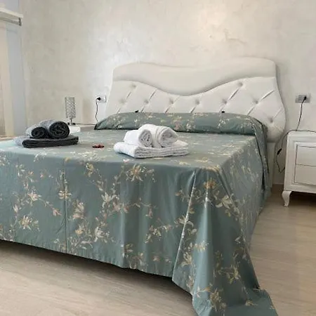 Albamaris Guest house *